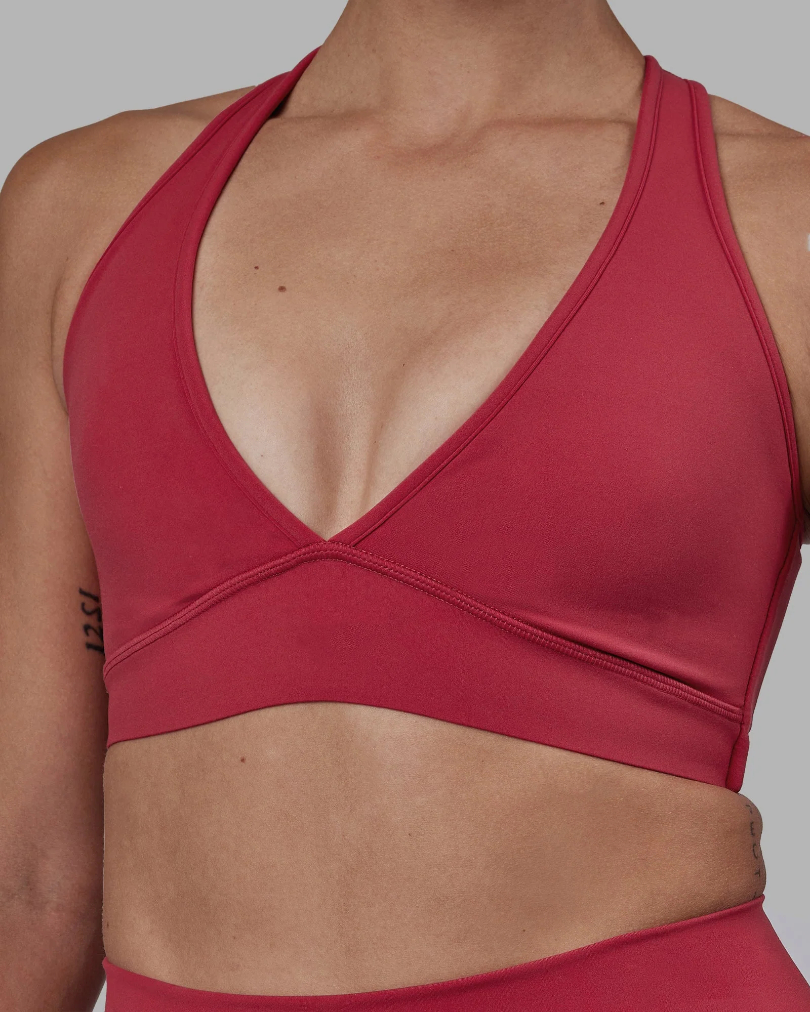 Model-Stamina-Sports-Bra-Claret-3.webp.jpg